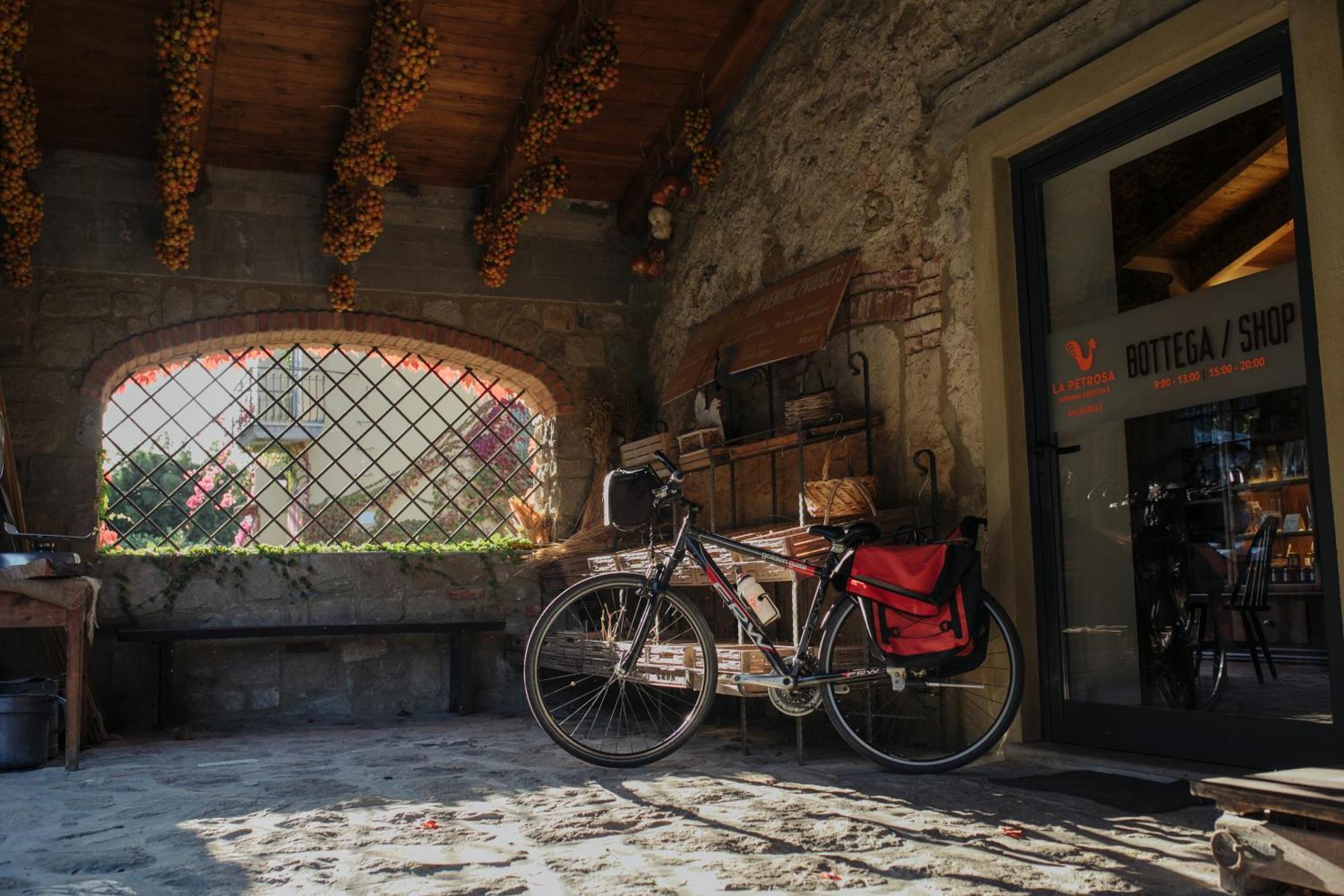 Agriturismo La Petrosa Ceraso Luaran gambar