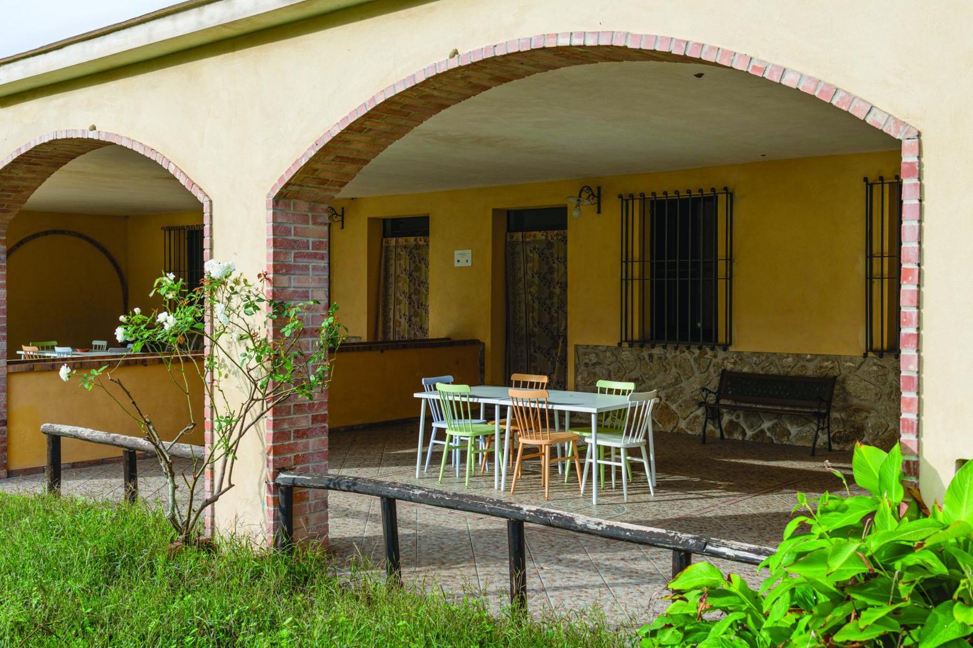 Agriturismo La Petrosa Ceraso Luaran gambar