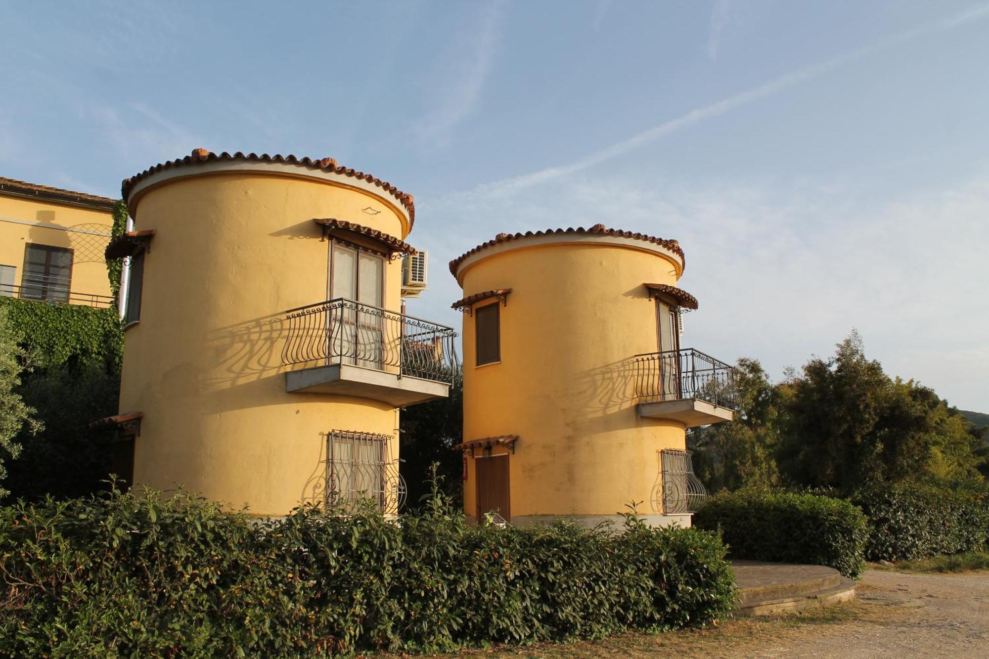 Agriturismo La Petrosa Ceraso Luaran gambar